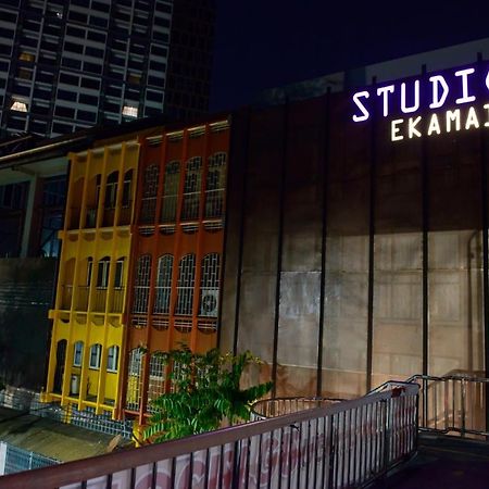 Studio Ekamai Bangkok Buitenkant foto