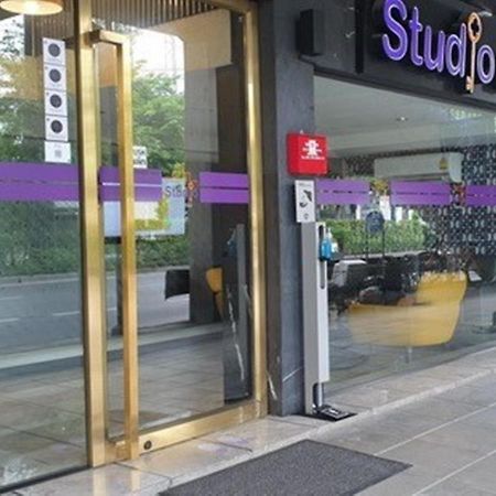 Studio Ekamai Bangkok Buitenkant foto