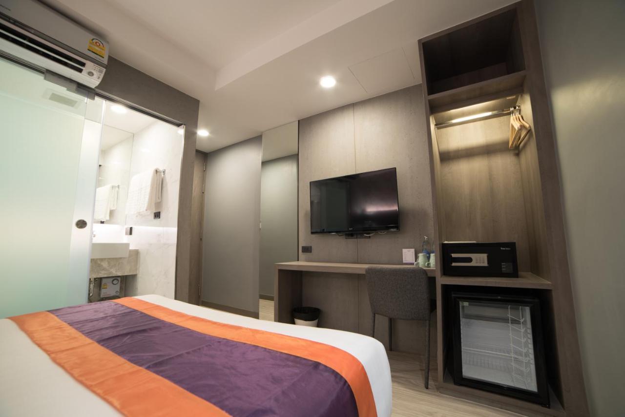 Studio Ekamai Bangkok Buitenkant foto