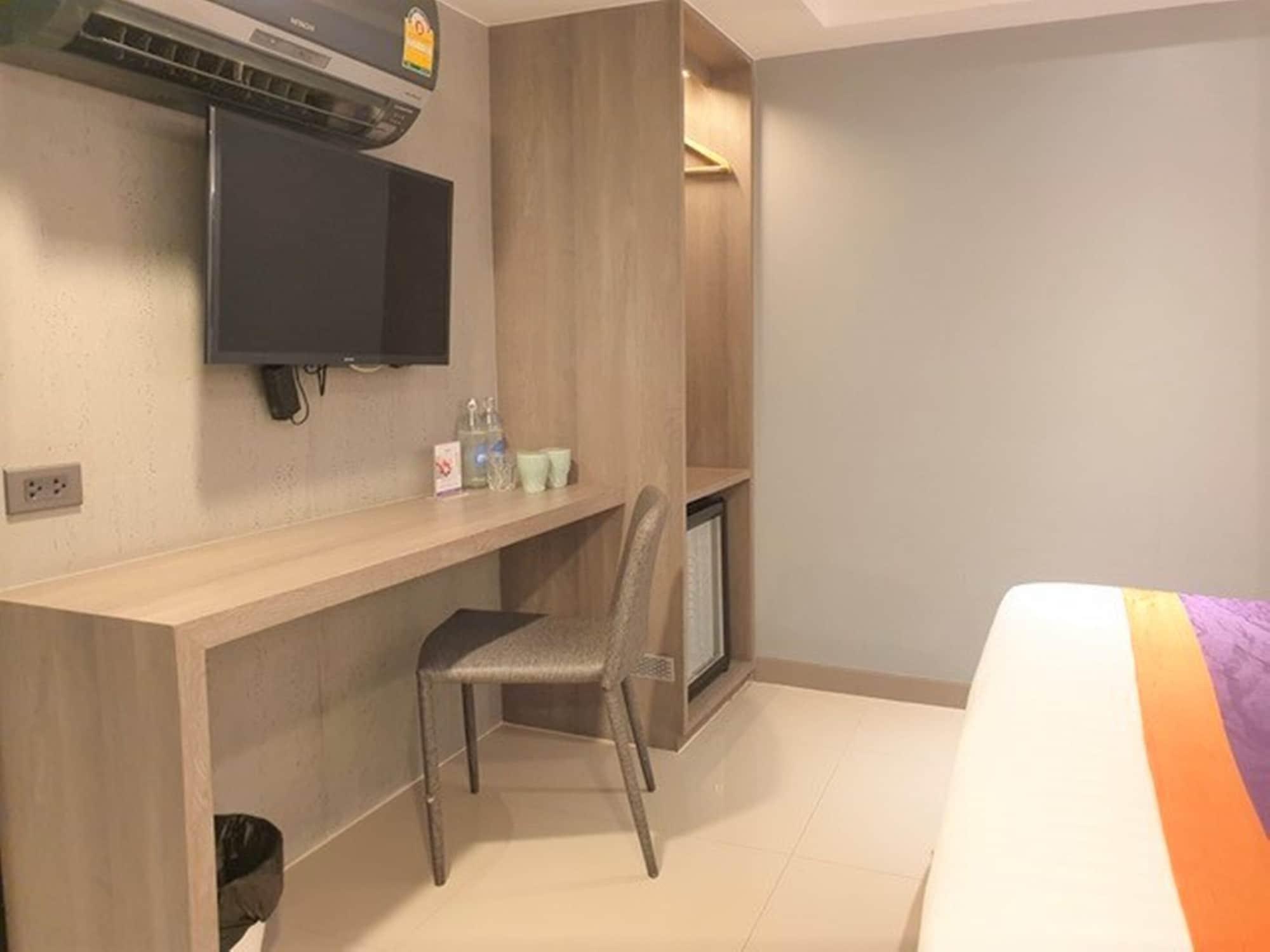 Studio Ekamai Bangkok Buitenkant foto